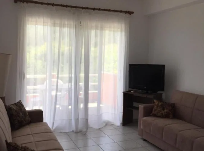Eleana's Apartament *